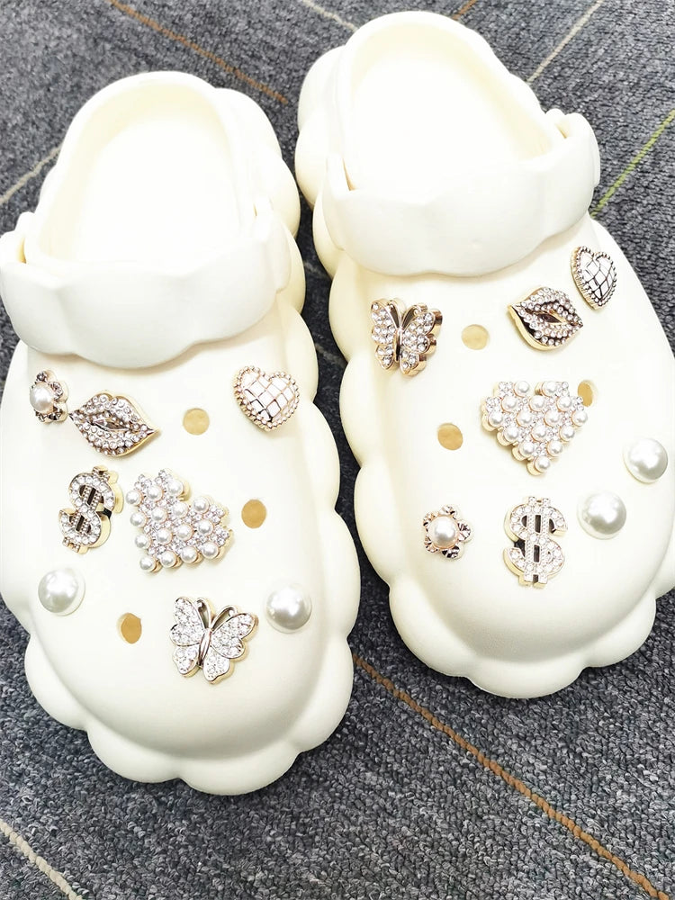16PCS Rhinestone Lips Shoe Charms ABS Dollar Buckle Decorations DIY Bling Heart Pins Clog Accessories Fit Lady Halloween Sandals