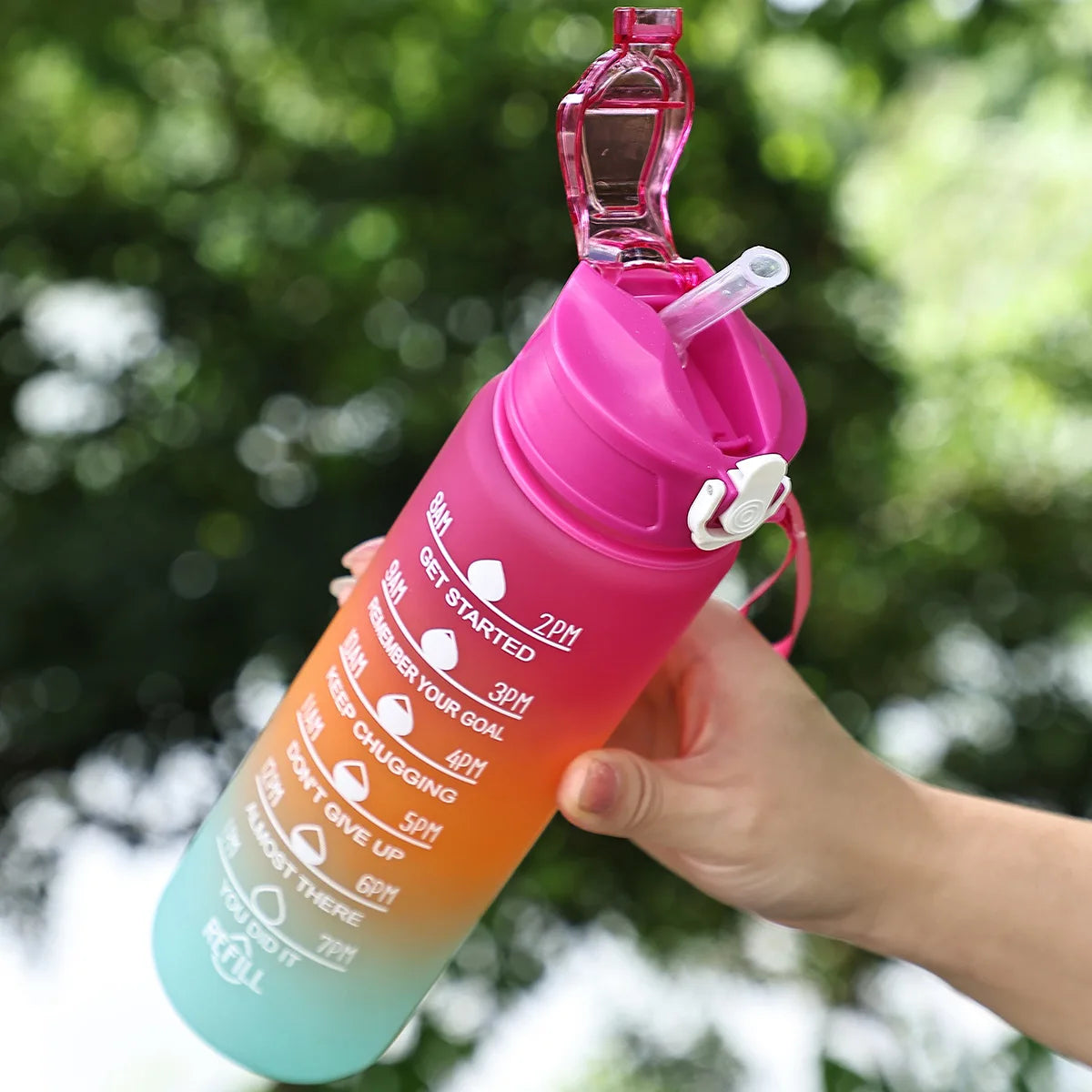 Sportwasserflasche mit Trinkhalm zur Zeitverfolgung Auslaufsicherer Verriegelungsdeckel für einfachen Transport Ideal für Outdoor-Abenteuer