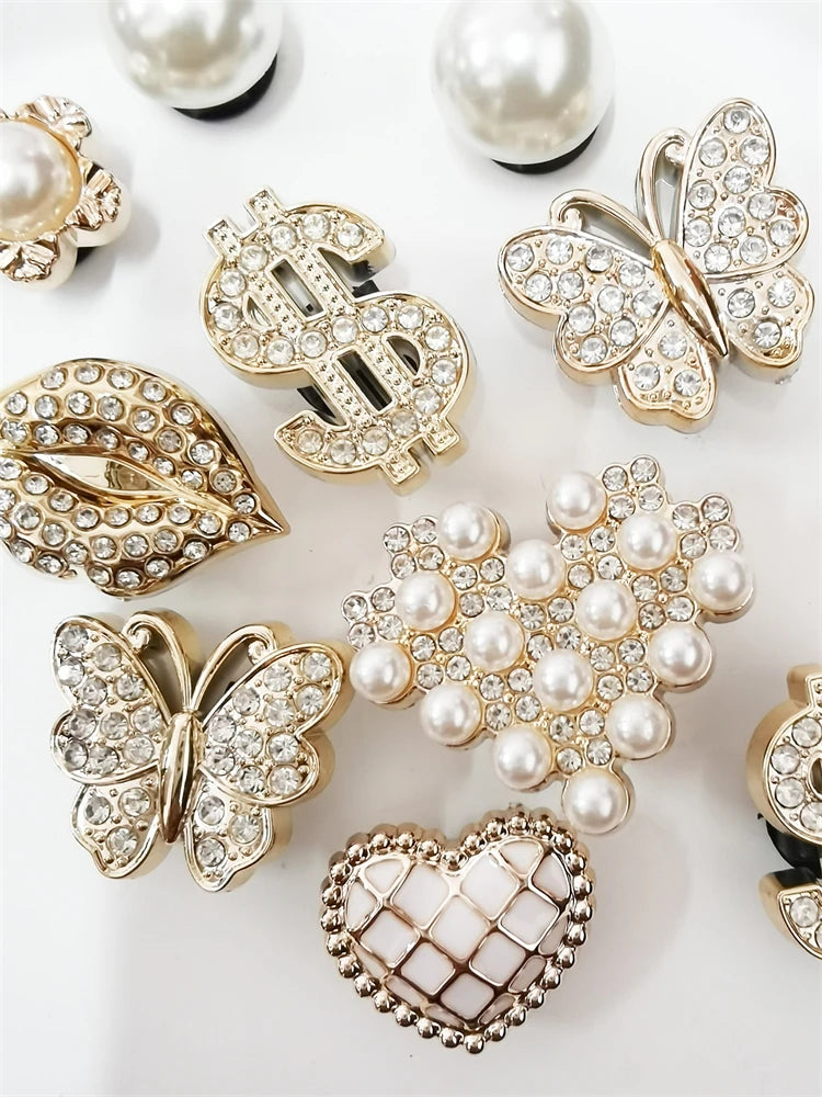 16PCS Rhinestone Lips Shoe Charms ABS Dollar Buckle Decorations DIY Bling Heart Pins Clog Accessories Fit Lady Halloween Sandals